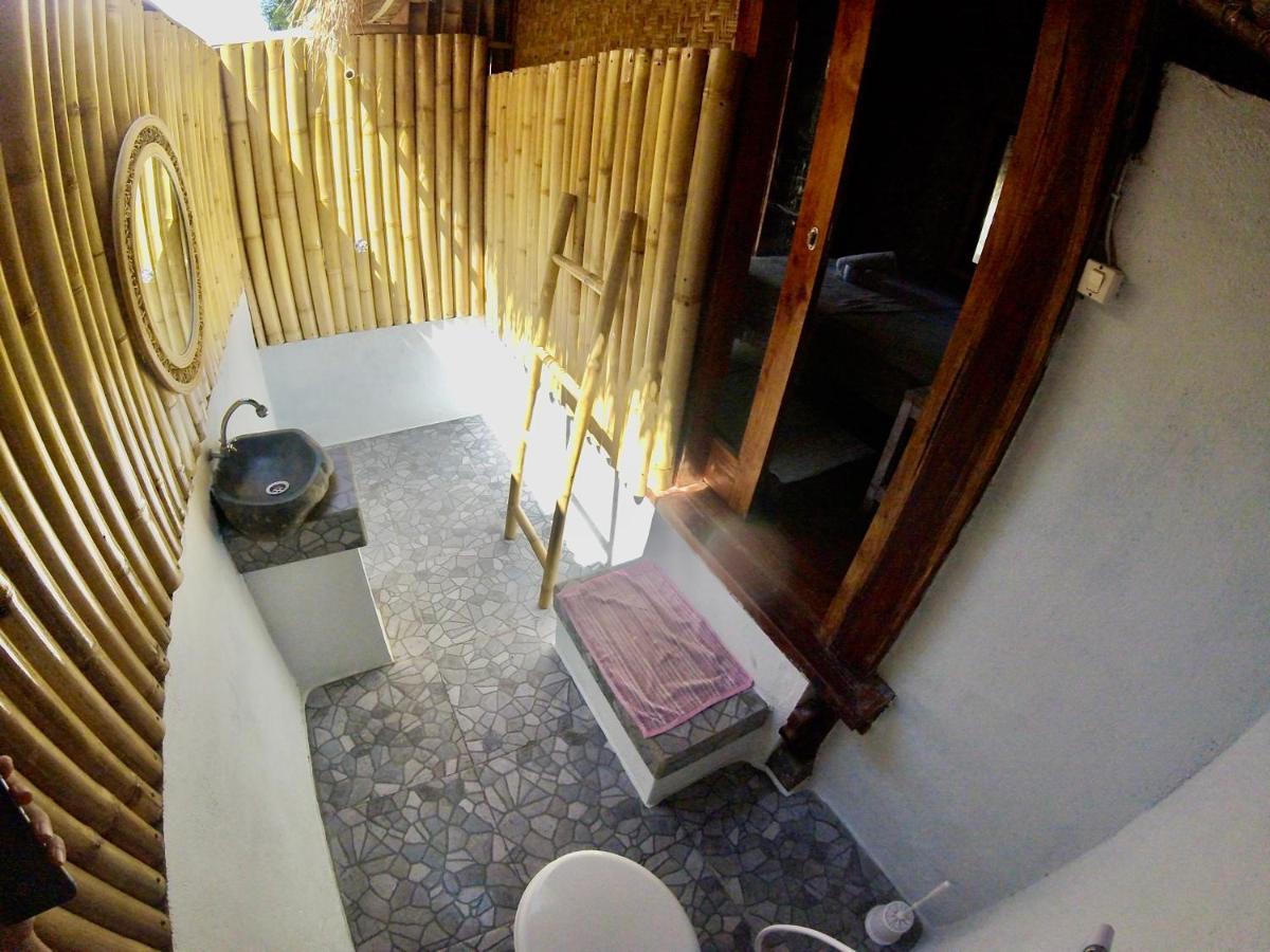 Rumah Canaria Bungalow Gili Trawangan Exterior foto